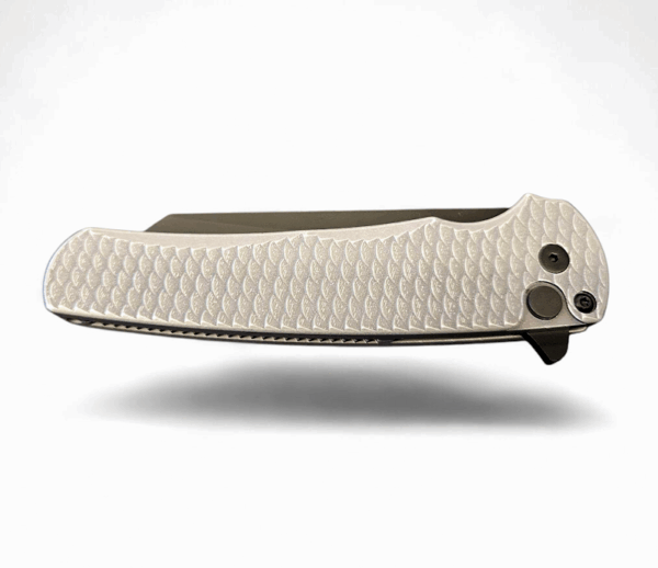 Pro-Tech Malibu - Grey Battleworn Dragon Scale Aluminum/Black DLC Magnacut Reverse Tanto - Image 4